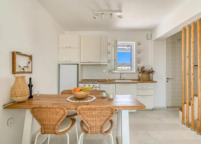 Paros Sea View Eco - Aetherian Ciel Villas, Alia Tatil Evi *