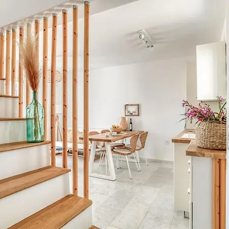 Paros Sea View Eco - Aetherian Ciel Villas, Alia Holiday home *